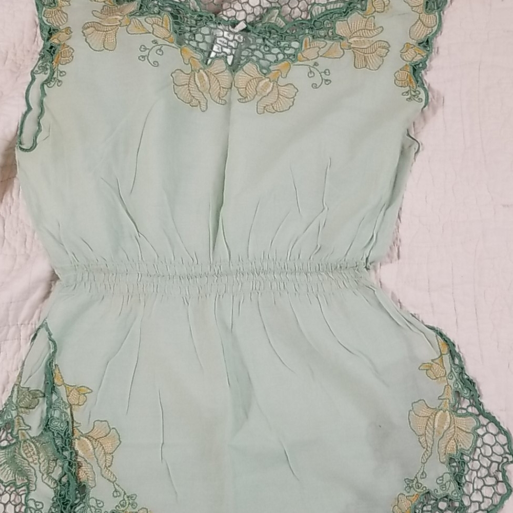 XXI medium blouse